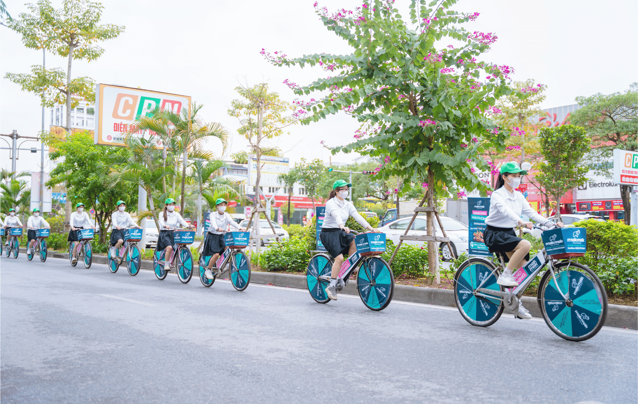 KHAI TRƯƠNG NHÀ HÀNG THÁI LAN MAK MAK